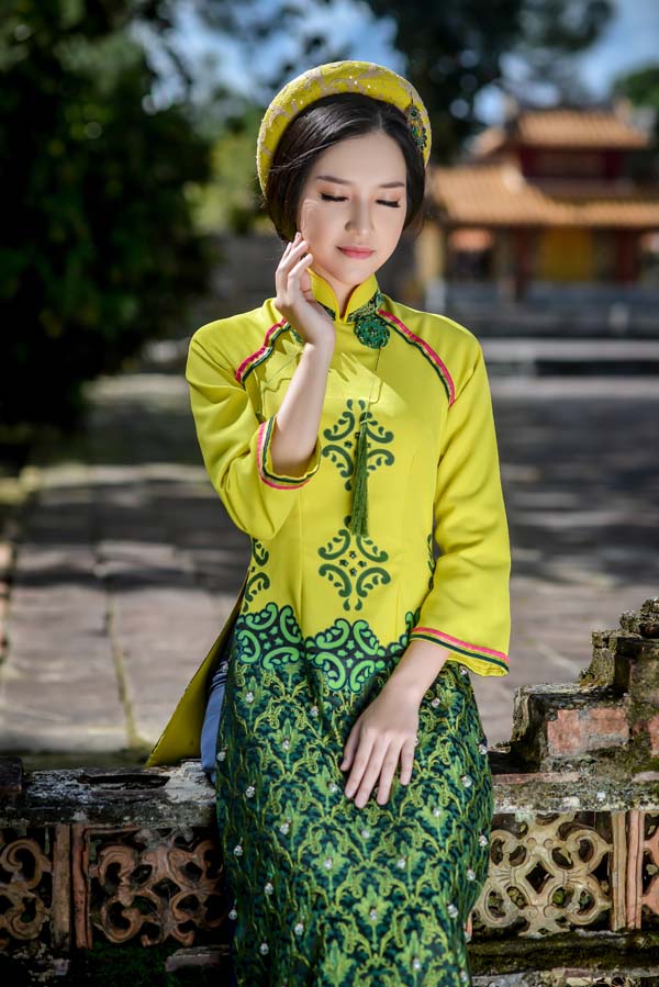 Nét kiêu sa, thần thái của Bảo Trần trong Shbet999 com đăng nhập áo dài.